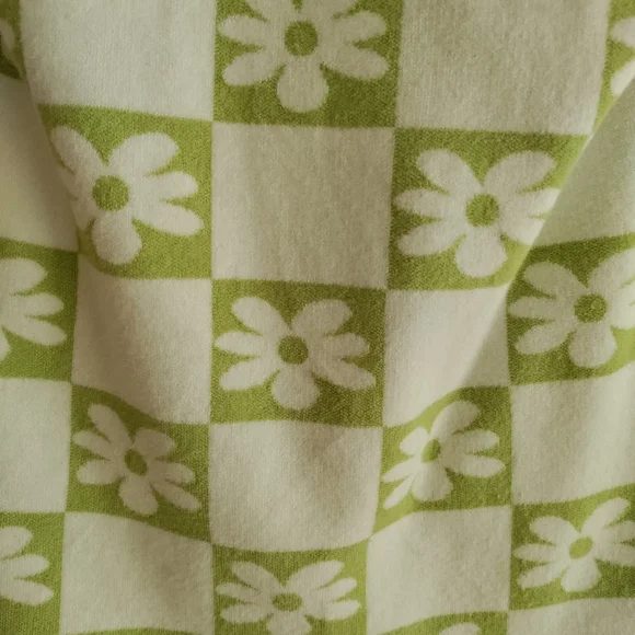 SOLD 💋 4/$14 Debut Checkerboard Daisy Halter Dress - Picture 3 of 5